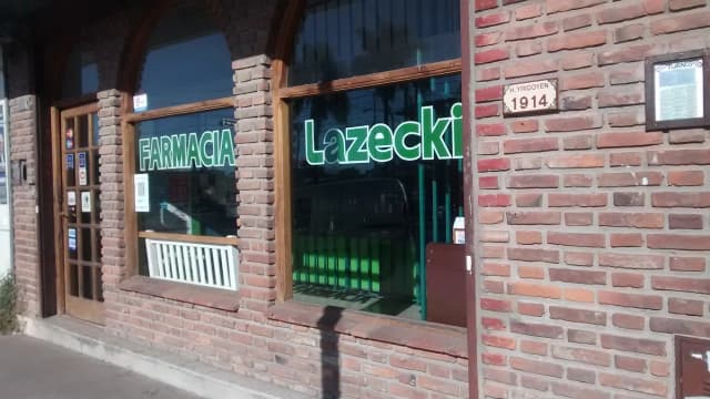 Farmacia Lazecki
